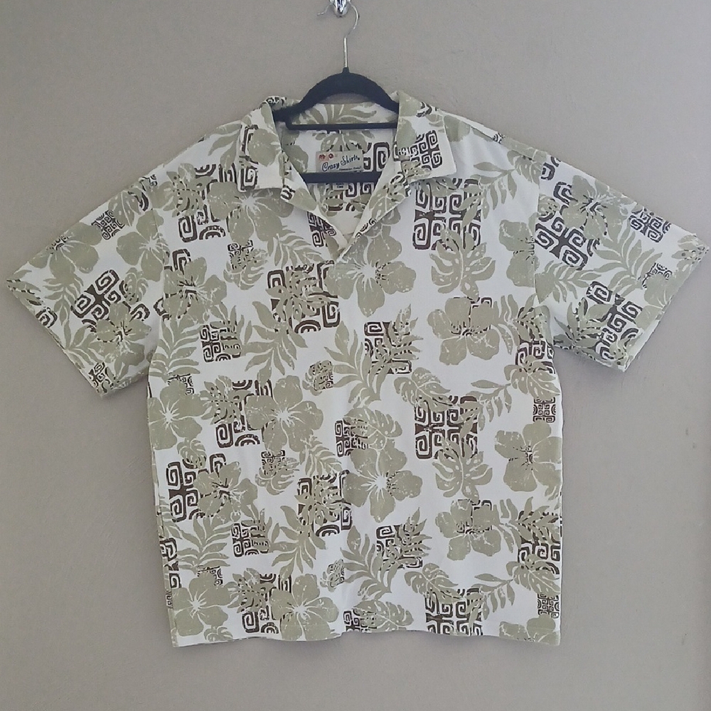 Crazy Shirts Green and White Casual Button Down Shirt with‎ Geometric Print Sz L